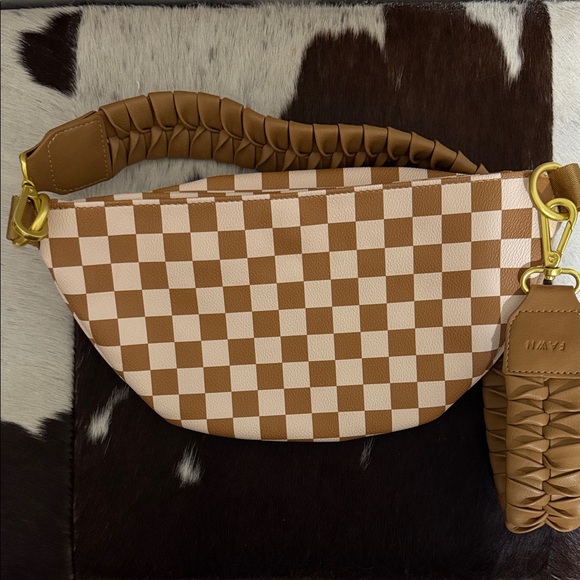 Fawn Design - Picture 2 of 6